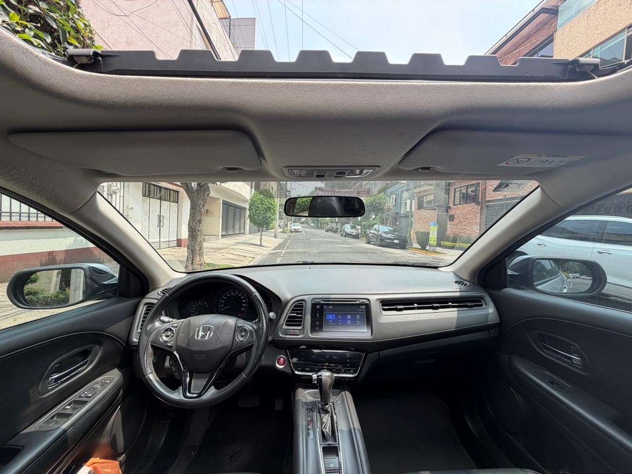 Honda  HRV TOURING 2018