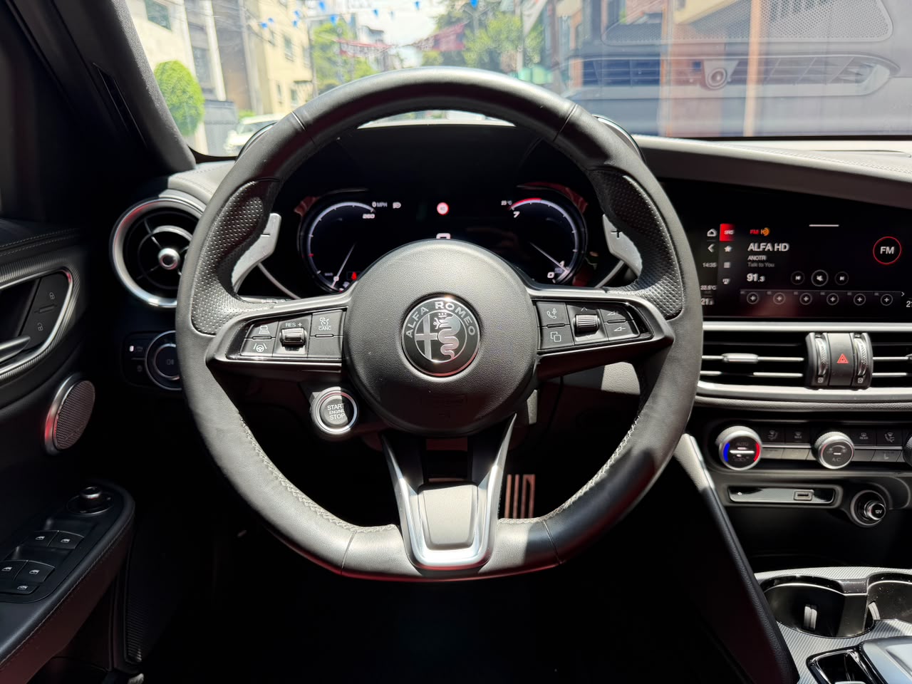 Alfa Romeo  GIULIA VELOCE 2024