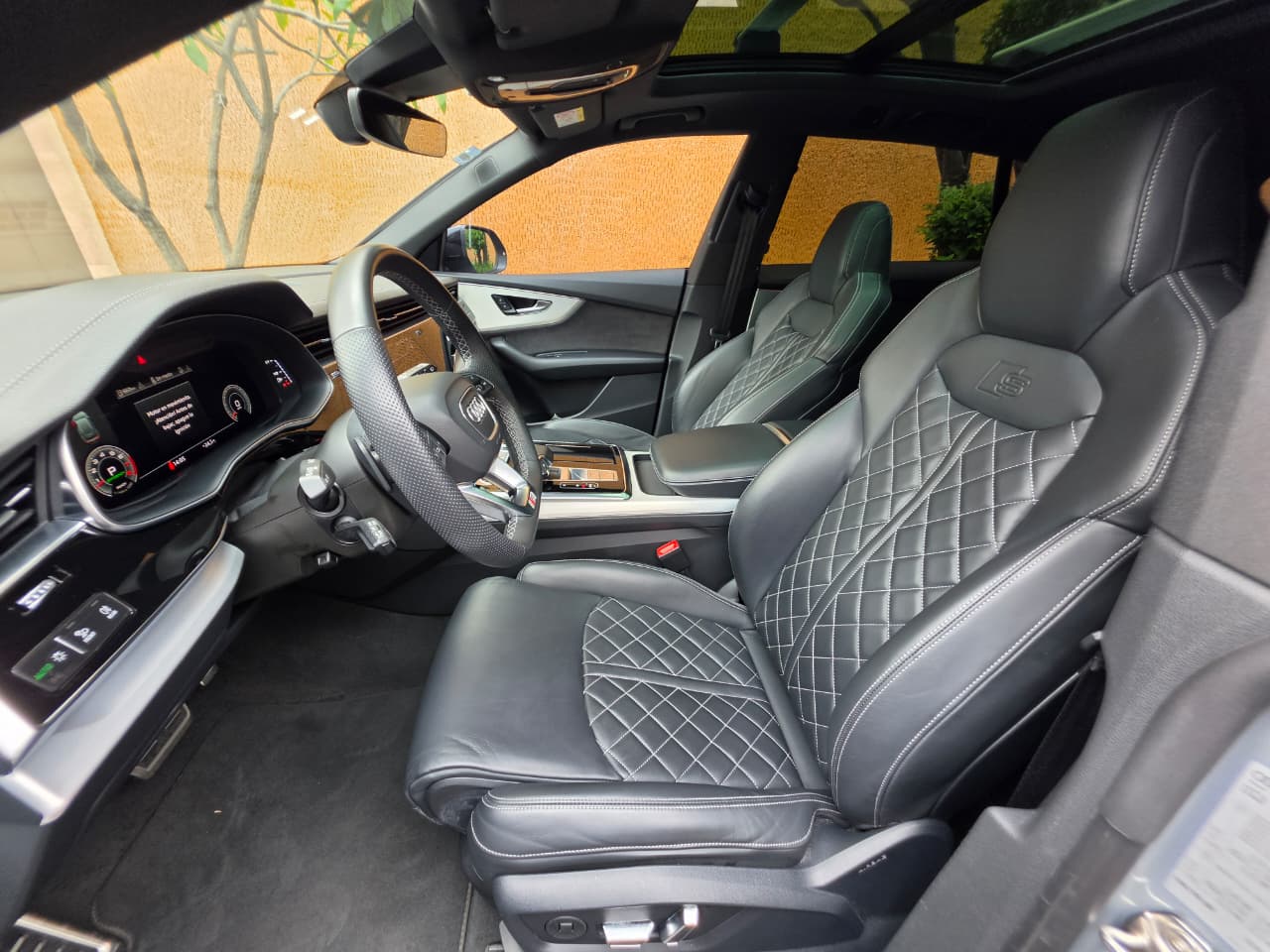 Audi  Q8 MILD HYBRID S LINE 2023